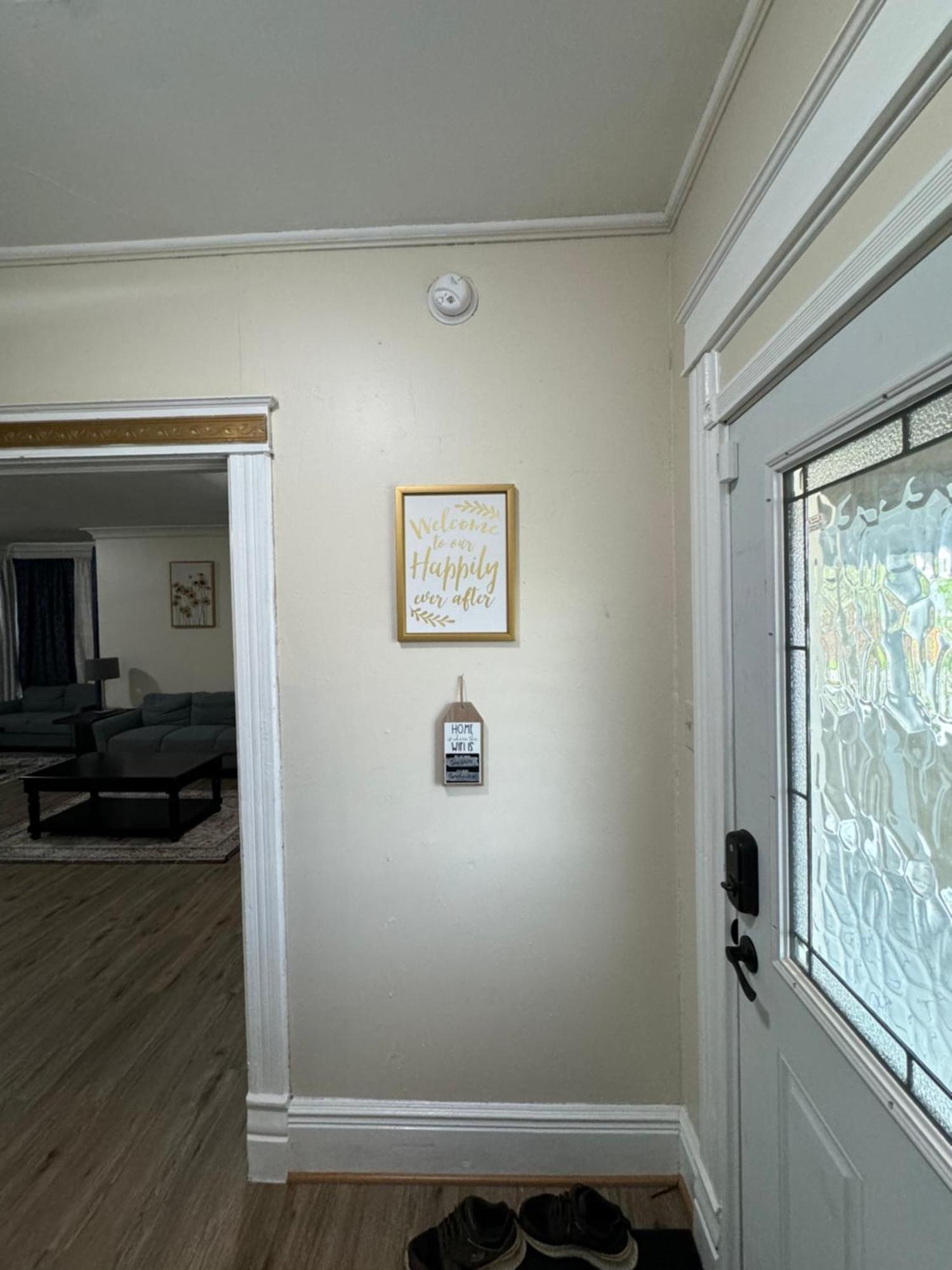 Comfy Getaway, 5 Bed, Sleeps 9, Walk To Falls! Niagara Falls Ngoại thất bức ảnh