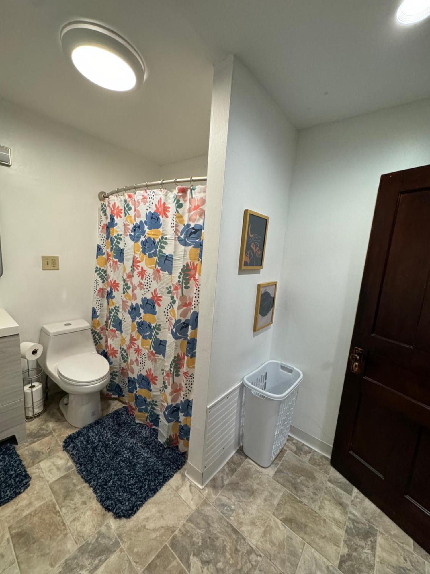 Comfy Getaway, 5 Bed, Sleeps 9, Walk To Falls! Niagara Falls Ngoại thất bức ảnh